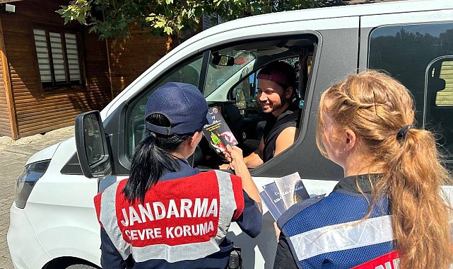Jandarma ekipleri vatandaşları bilgilendirdi