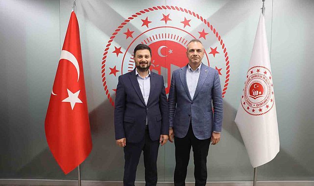 Kağıthane Belediye Başkanı Öztekin, İl Müdürü Batur'u ziyaret etti
