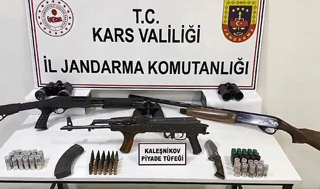 Kağızman'da Kaleşnikov ve mühimmat ele geçirildi