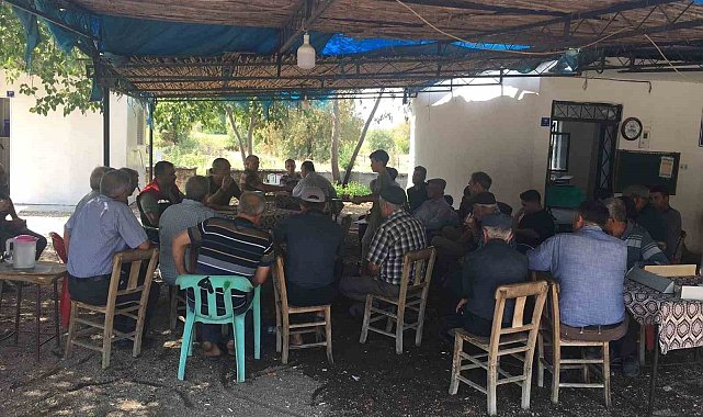 Karpuzlu İlçe Tarım ve Orman Müdürlüğü Çobanisa Mahallesi'nde çiftçilerle buluştu