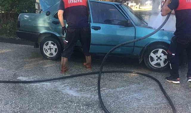 Kastamonu'da yanan otomobil kullanılamaz hale geldi