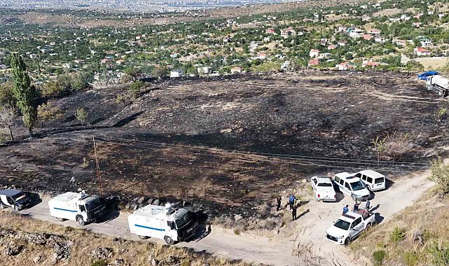 Kayseri'de çıkan anız yangınında 40 bin metrekare alan kül oldu