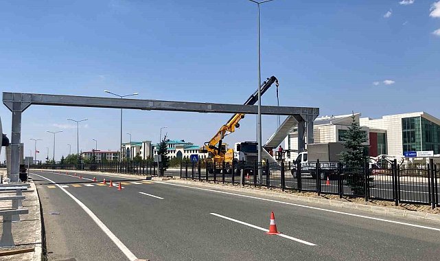 Kazaların yaşandığı KYK çıkışına sonunda üst geçit yapılıyor