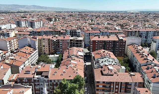 Kentsel dönüşüm olmayan Eskişehir'de öğrenciler kiralık ev bulamıyor