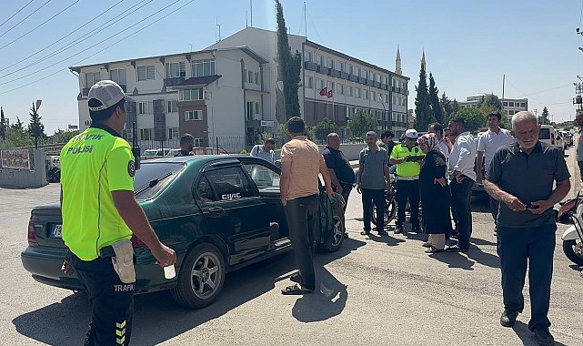 Kilis'te motosiklet ile otomobil çarpıştı: 2 yaralı