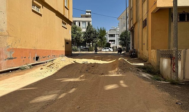 Kilis'te vatandaşlardan CHP'li belediyeye yol tepkisi