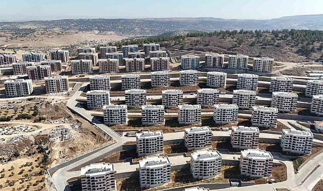 Kilisli depremzedeler TOKİ'nin yaptığı konutlara yerleşmeye başladı