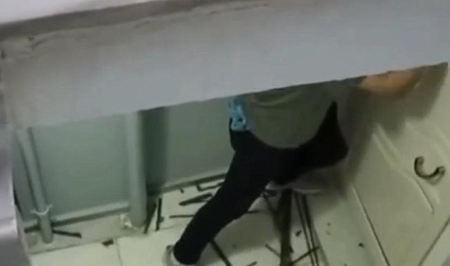 Kiracıya dehşeti yaşatan firari saldırgan ve yanındaki annesi yakalandı