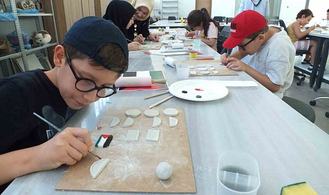 Kocaelili çocuklar Filistin için haykırdı