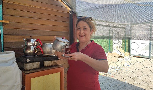Konteyner kentte çay evi işleten kadın, "Parası olandan alıyoruz olmayandan almıyoruz"