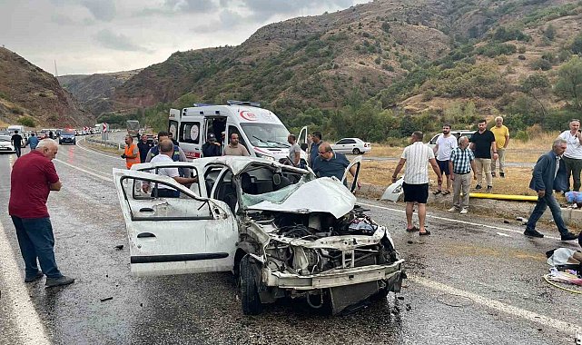 Kontrolden çıkan otomobil takla attı: 2'si çocuk 4 yaralı