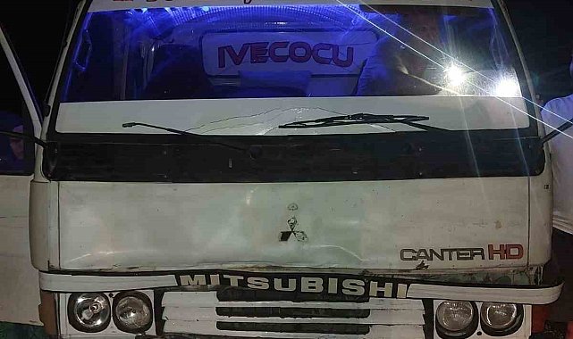 Konya'da kamyonetle çarpışan motosiklet sürücüsü ağır yaralandı