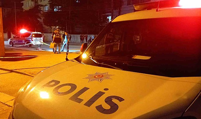Konya'da sokak ortasında bıçaklı kavga: 2 yaralı