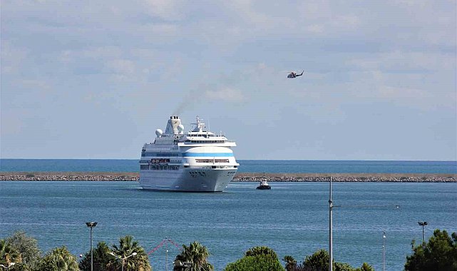 Kruvaziyer turizmi: 980 Rus turist Samsun'da