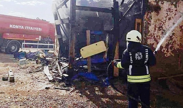 Kulu'da ahır yangını