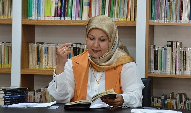 Kütüphane Söyleşilerinde aşıklık geleneği hatırlandı