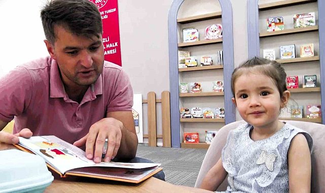 Kütüphanede bebek var