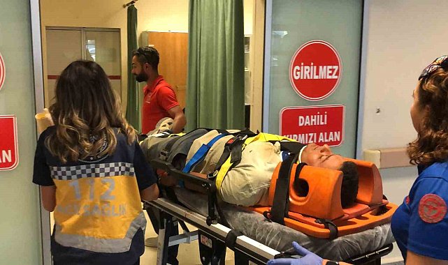 Lastiği patlayan otomobil takla attı: 2 yaralı