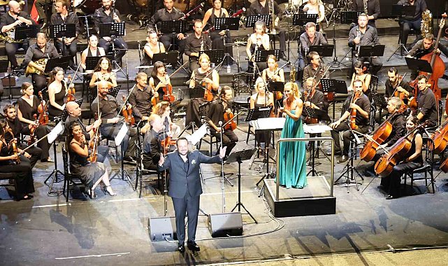 Limak Filarmoni Orkestrası 2 bin 500 yıllık tiyatroda sanatseverleri mest etti