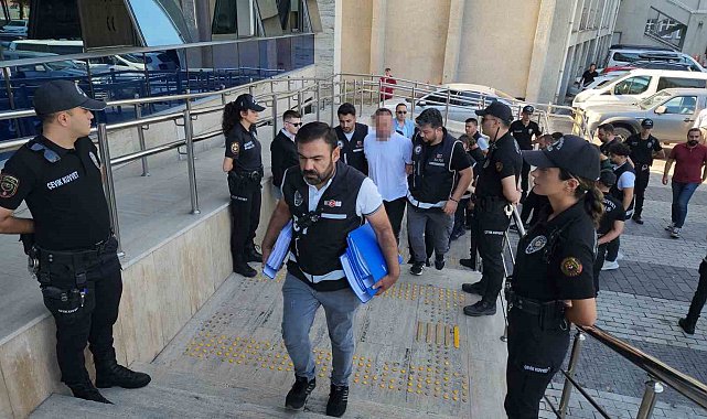 Lüks aracın kundaklandığı olayın perde arkasında organize suç örgütü çıktı