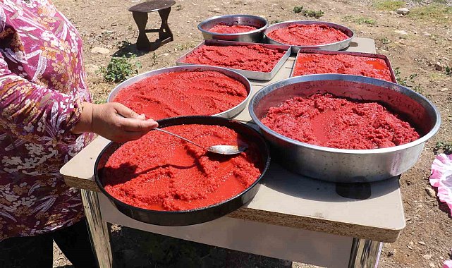 Malatya'da ev hanımlarının kış hazırlığı başladı