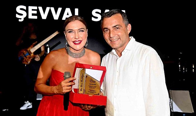 Manavgat'ta 30 Ağustos'ta Şevval Sam sahne aldı