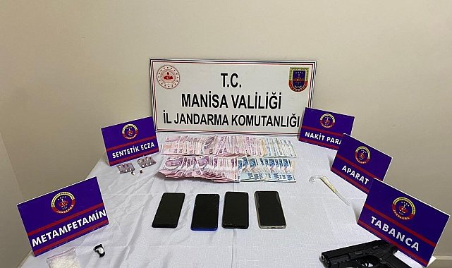 Manisa'da jandarmadan 3 ilçede asayiş uygulaması