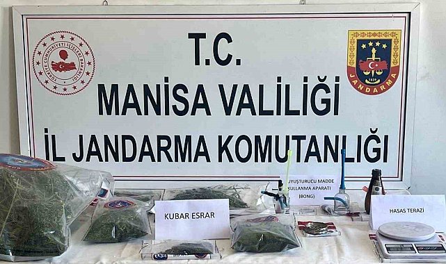 Manisa'da jandarmadan uyuşturucu operasyonu