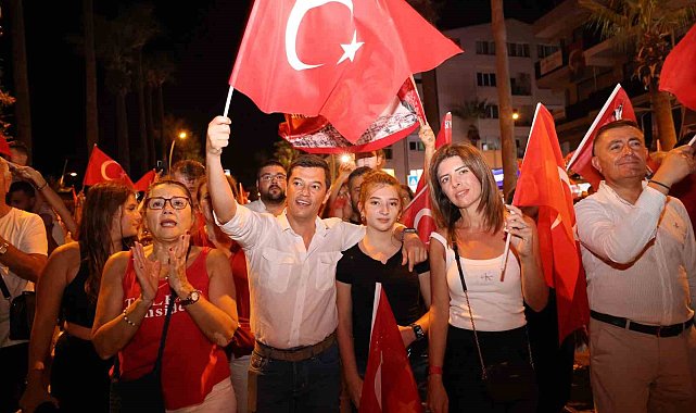 Marmaris'te 30 Ağustos Zafer Bayramı coşkuyla kutlandı
