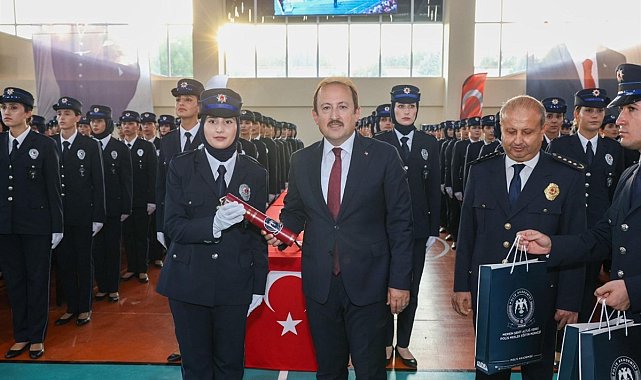 Mersin POMEM 30. dönem mezunlarını verdi