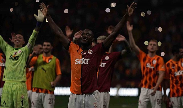 Michy Batshuayi, ilkleri yaşadı