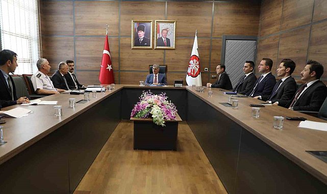 Niğde'nin güvenliğini bin 268 emniyet, 831 jandarma personeli sağlıyor