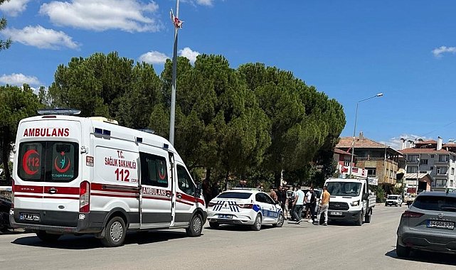 Osmancık'ta motosiklet ile hafif ticari araç çarpıştı: 1 yaralı
