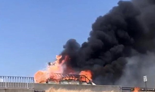 Osmaniye&#039;de kimyasal yüklü kamyonet alev alev yandı