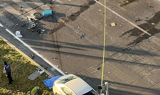 Otomobil ile traktör çarpıştı: 1 ölü, 1 yaralı