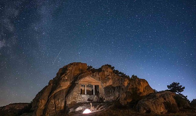 Perseid meteor yağmuru Eskişehir'de de fotoğraflandı