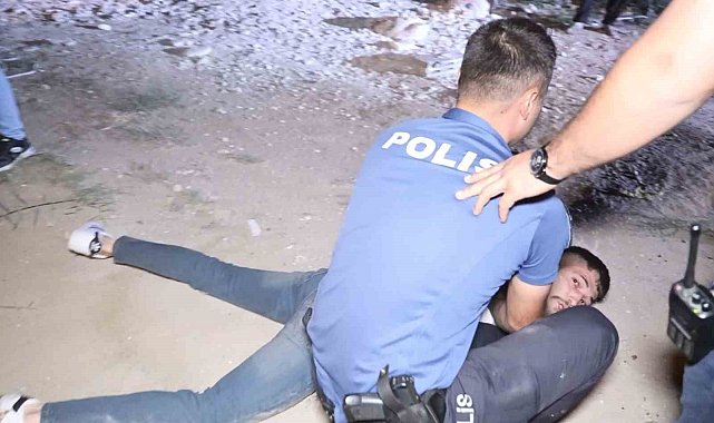Polisten kaçan ehliyetsiz ve alkollü sürücüden gazeteciye: "Alkollü araç kullanmaktan haber mi olur?"