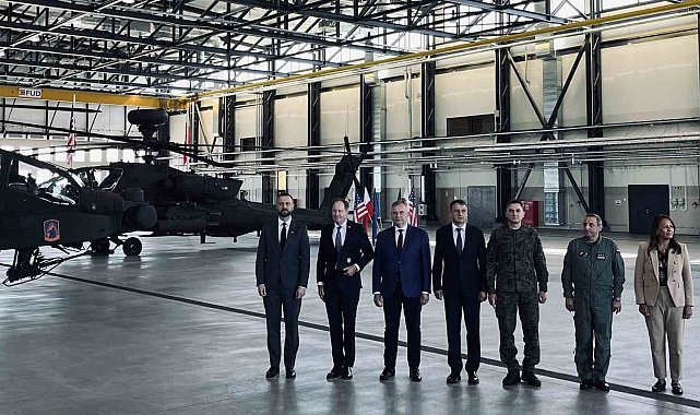 Polonya, ABD'den 10 milyar dolara 96 adet Apache helikopteri satın alacak