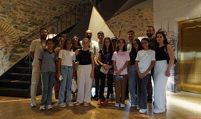 Quick Sigorta, Lice'li öğrencileri İstanbul'da ağırladı