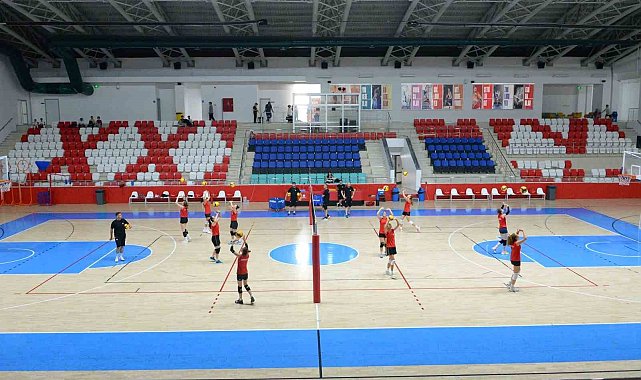 "Bizim Kızlar" 2024-2025 sezonu için ilk antrenmanlarını yaptı