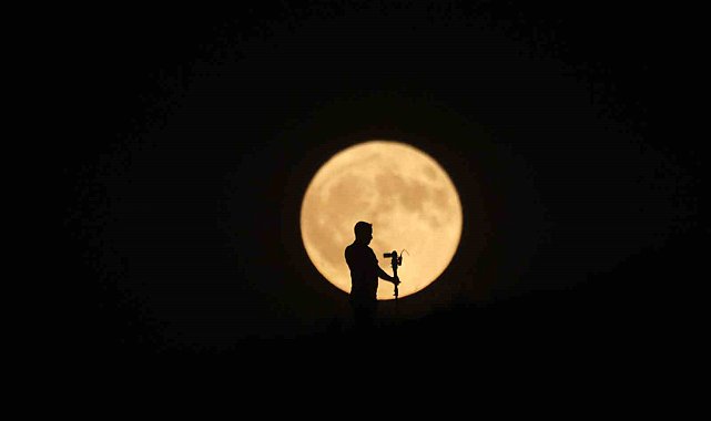 "Süper Ay", Salda Gölü semalarında görsel şölene imza attı