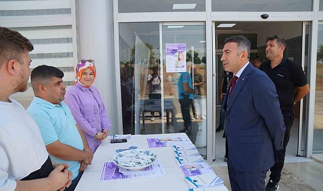 Rektör Demir'den kayıt bürosuna ziyaret