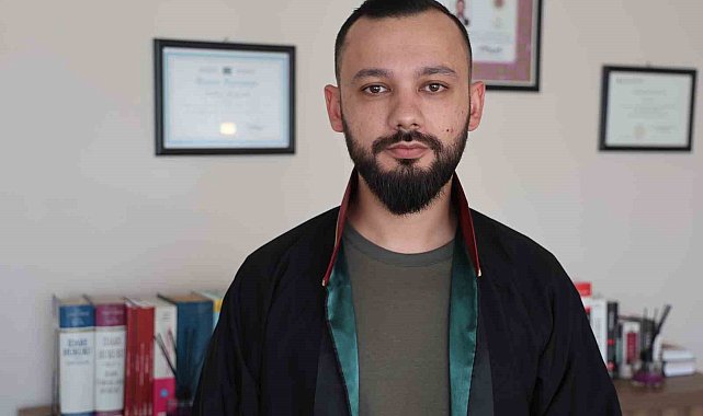 Sahte diploma sitesi açıp, 'dolandırıcılara inanmayın' paylaşımına dikkat