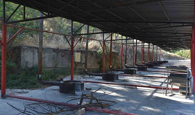Salça zamanının yaklaşmasıyla Söğüt Belediyesi hazırlıklarını yaptı