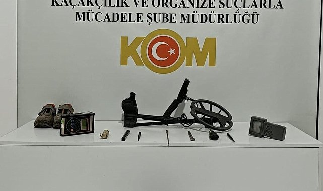 Samsun'da 2 kişi define arama malzemesiyle yakalandı