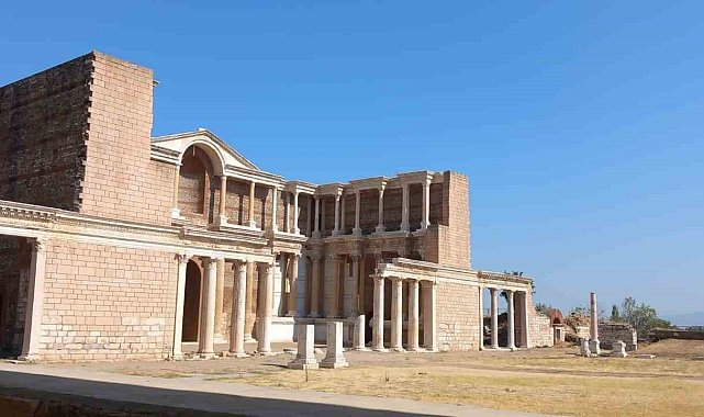 Sardes Antik Kenti'ndeki kazılarda 160'ıncı yıl
