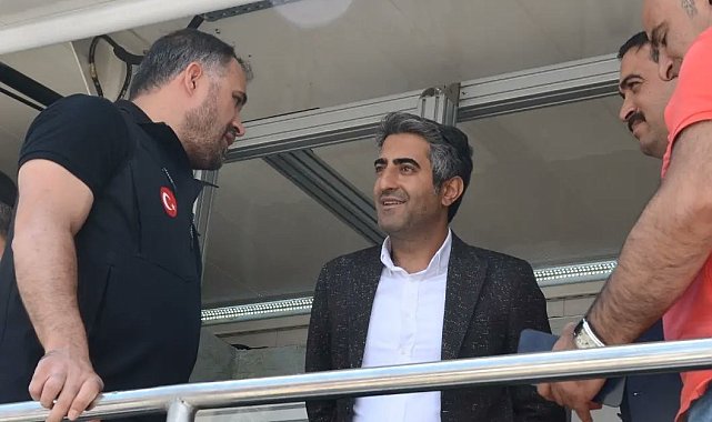 Sarıkamış'ta AFAD deprem farkındalığı eğitimleri devam ediyor