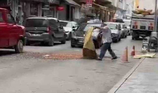 Satamadığı fındığı sokağa döktü