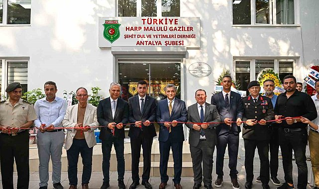 Şehitlere saygı, gazilere hizmet