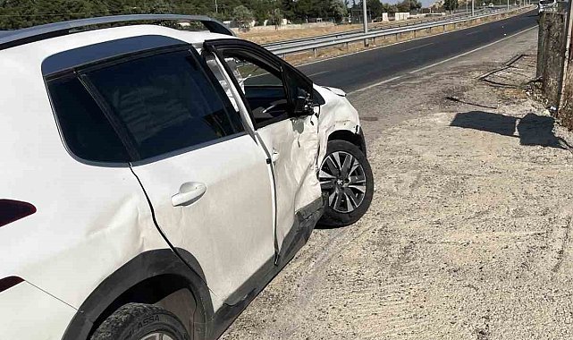 Siirt'te maddi hasarlı trafik kazası